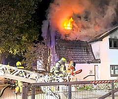Die Feuer war in einem Wohnhaus an der Elmshorner Straße ausgebrochen. (Foto: Florian Sprenger) 