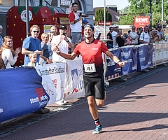Sieger beim 5-Kilometer-Lauf wurde Matthias Schramm mit einer Zeit von 17:14 Minuten. (Foto: Frank)