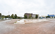 Auf dieser Fläche neben den Knechtschen Hallen stand einst der Sky-Markt. Ab Montag, 16. Oktober 2023, können dort Autos abgestellt werden. (Foto: Frank)