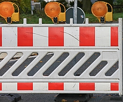 Die Anschlussstelle Halstenbek-Krupunder und zwei Spuren der Autobahn werden abschnittsweise gesperrt. (Symbolfoto: Pixabay)