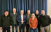 Der Vorstand des GZV-Barmstedt: Alois Burchert (von links), Volker Drüeke-Krohn, Ralf Albers, Hans-Peter Mohr, Andrea Köster, Jan Struckhof und Josef Heilmann. (Foto: Geflügelzuchtverein Barmstedt und Umgebung von 1900)