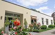 Der Eingangsbereich des Johannis Hospiz in Elmshorn wirkt einladend. (Archiv: Strandmann)