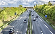 Tagsüber gibt es Behinderungen auf der A23 im Bereich Pinneberg. (Symbolfoto: pixabay)